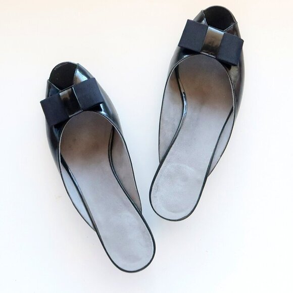 Stuart Weitzman Black Patent Leather Peep Toe Low Heel Mules Slip-on Pump Shoe 8 - Picture 15 of 16